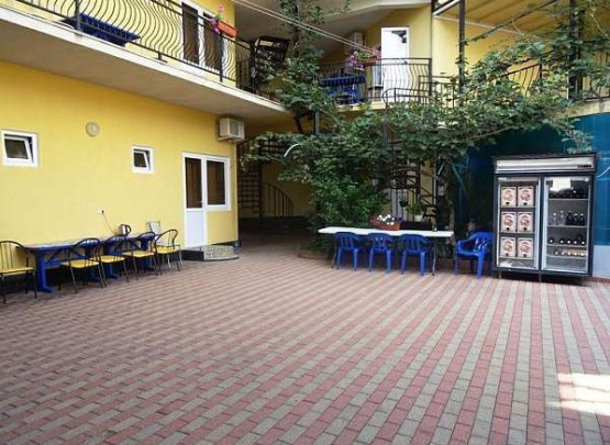 Гостевой дом «ЕМА»  ПОС. ЛАЗАРЕВСКОЕ 2